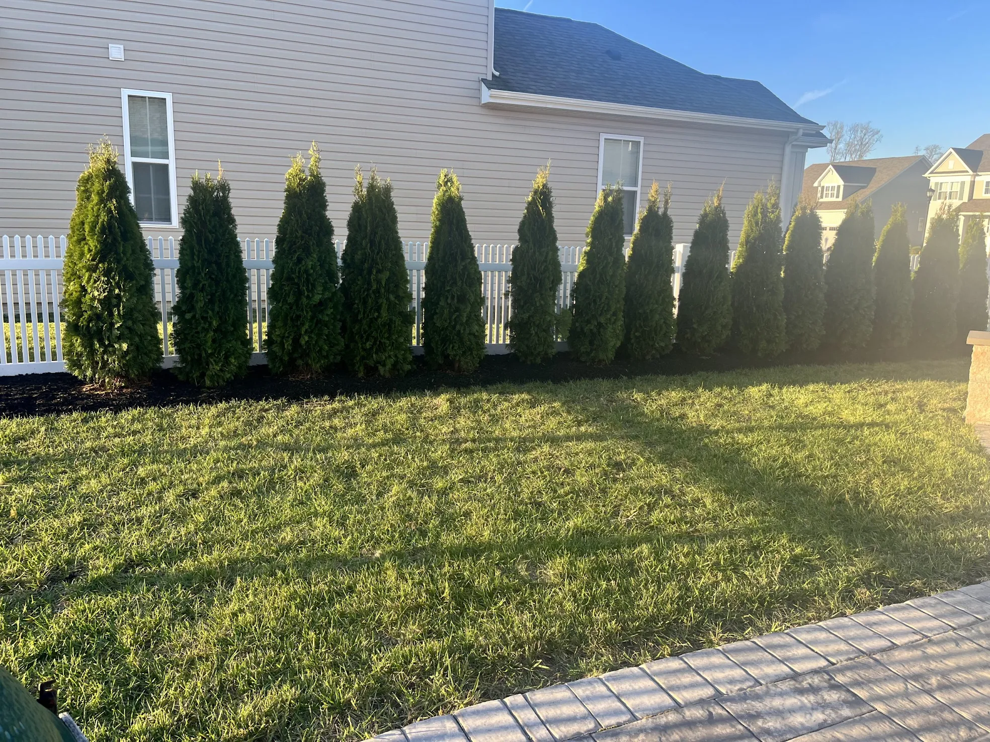 Green World Landscaping LLC